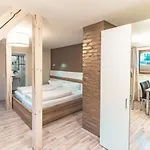 Boutique Wellnesshotel Landmann 스타이넨